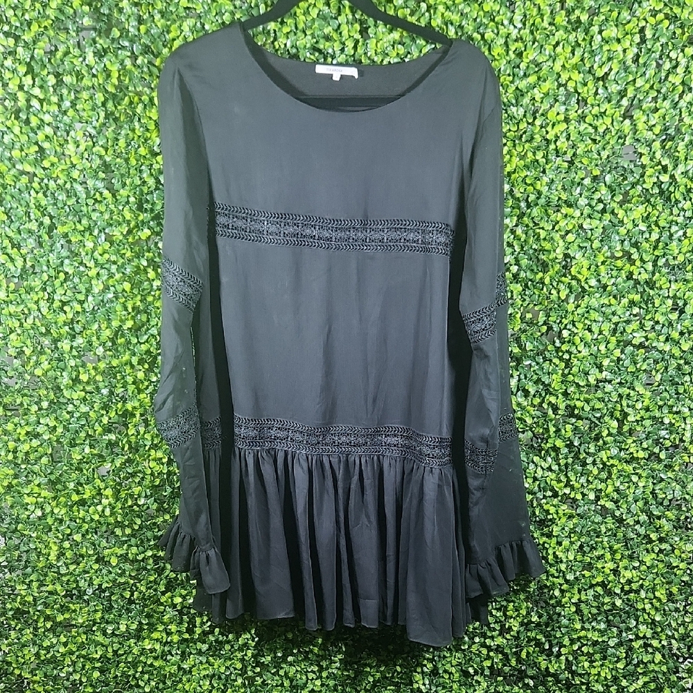 Tularosa Black Dress with Floral Black Lace Accents Size Large Send An Offer